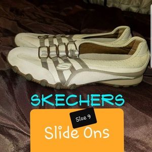 Skechers